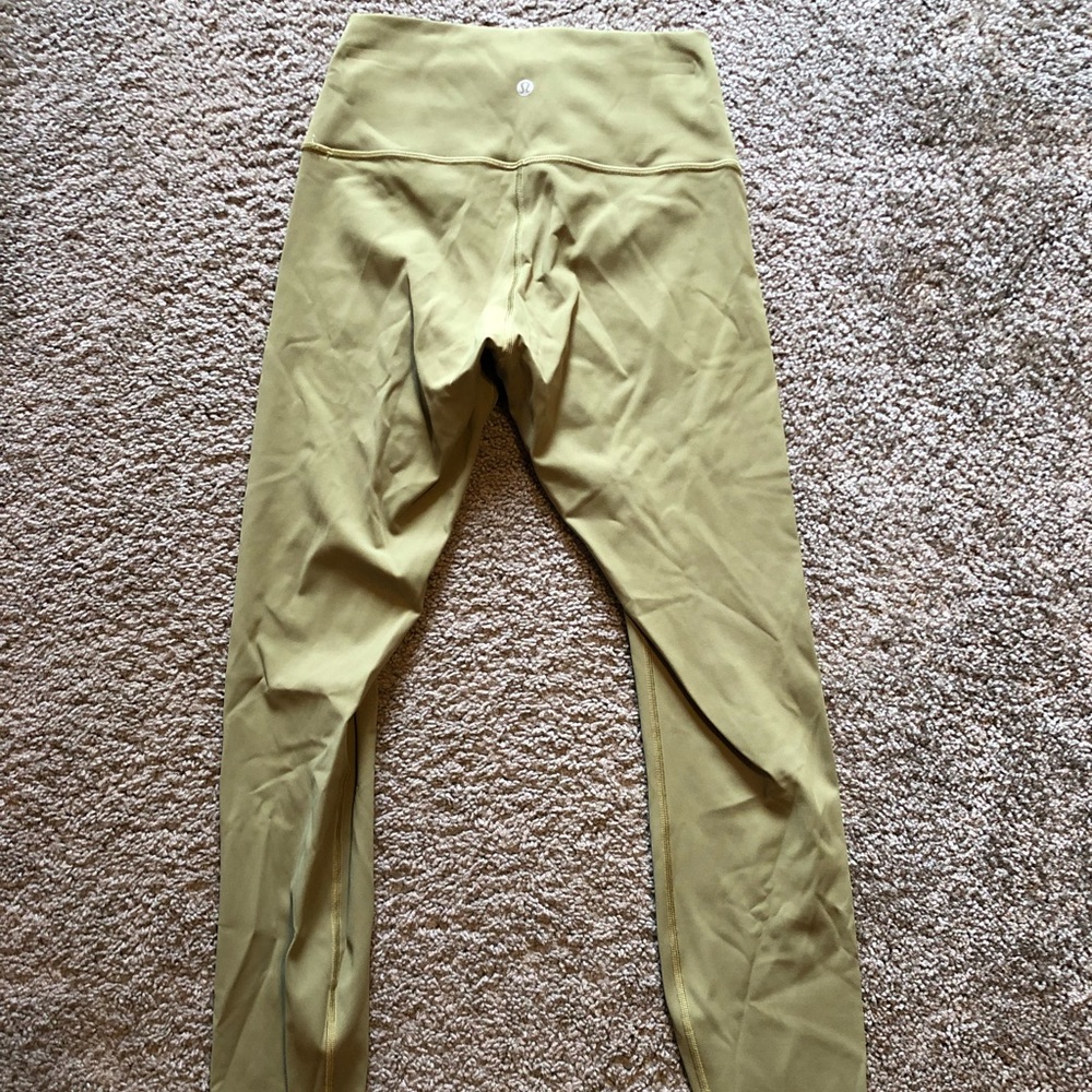 Lululemon light green wunder under 28” - Picture 2 of 3